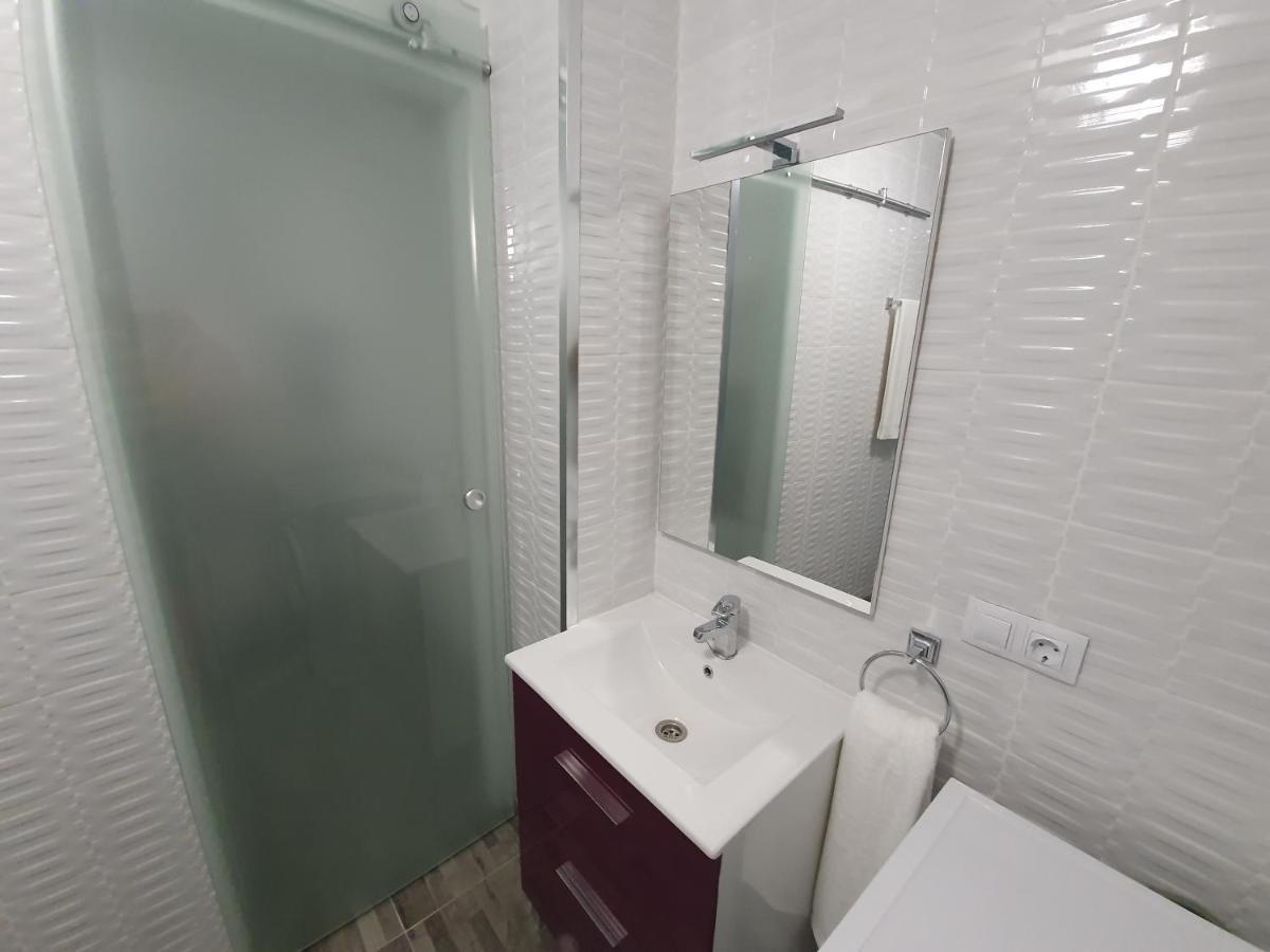 Apartamentos New York Vecindario  Exterior photo